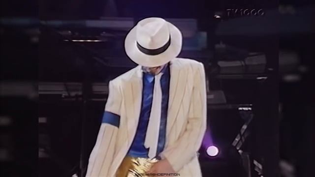 Michael Jackson - Smooth Criminal - Live Gothenburg 1997 - HD смотреть онлайн