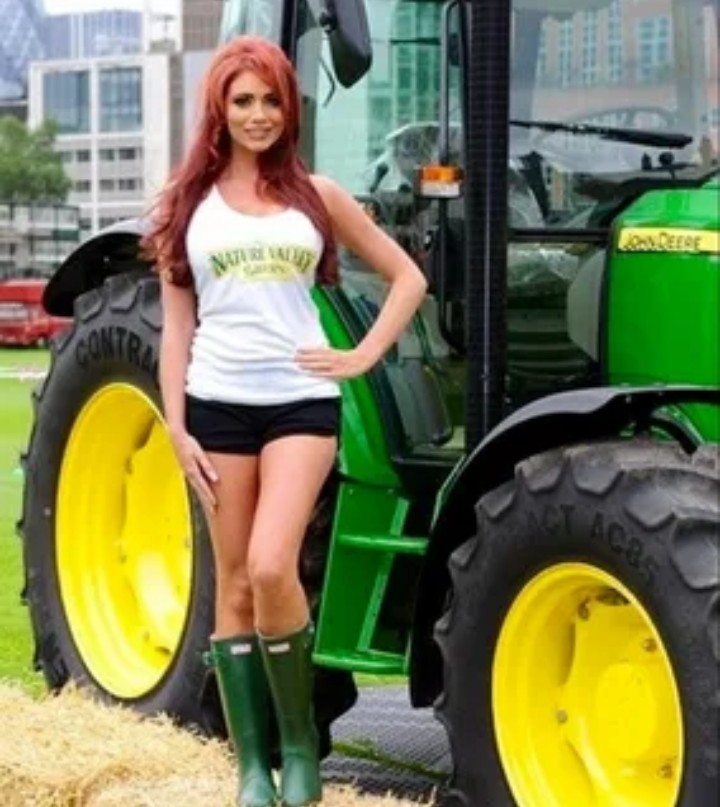 Самые быстрые тракторы_ JCB Fastrac