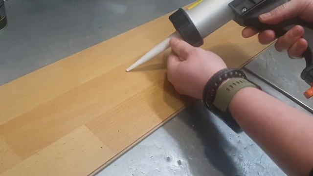 Pneumatyczny Wyciskacz Do Mas COX Airflow™ 2, 310-400ml