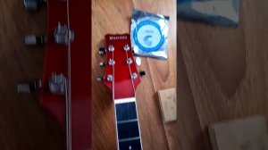 Замена верхнего порожка на гитаре.