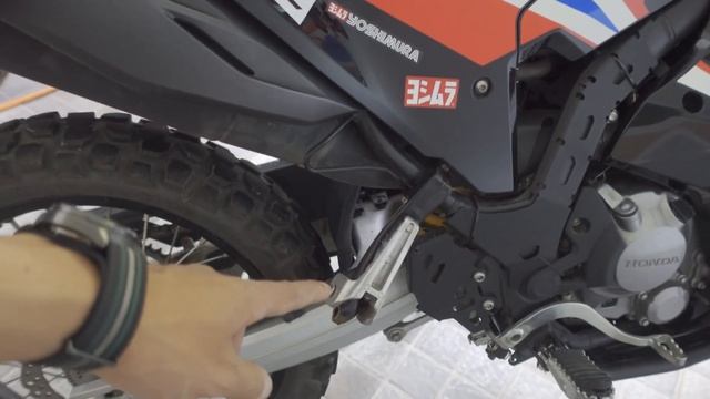 Honda CRF 300 Rally Adventure Ready Mods & Upgrades смотреть онлайн