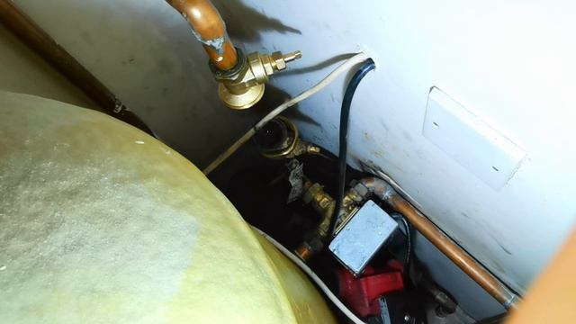 Heating System Pump Change. Tips and Tricks смотреть онлайн