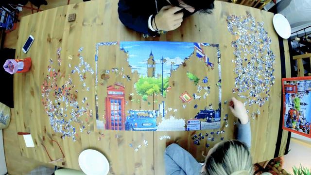 1500 Pieces London Puzzle Timelapse 6 People | Band Of Puzzle