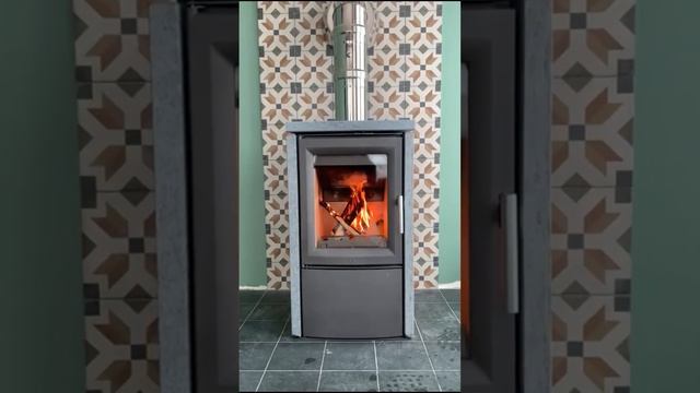 Печь камин Varde Aura 3... смотреть онлайн