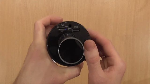 Микрофон с колонками, модель SQone 858 смотреть онлайн