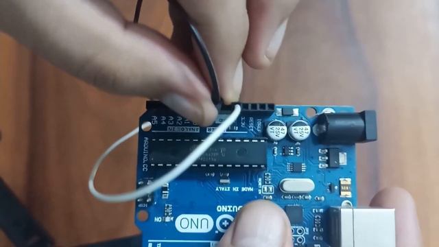 Controlling Servo motor with Arduino and python смотреть онлайн