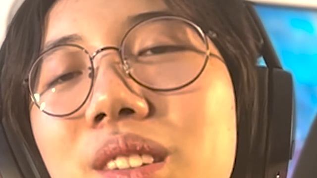 BedlessNoob Face Reveal + Q&A (ft. my mom) смотреть онлайн