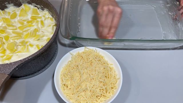 Запечённая картошка в духовке, так вкусно, что пальчики оближешь! смотреть онлайн