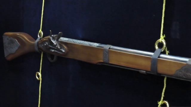 Оружие Сибири/Weapons of Siberia/Сувенирное оружие из России/Souvenir military weapons from Russia смотреть онлайн