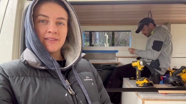 4X4 TOYOTA HIACE BUILD Ep. 3 | The reality of van building... Will we get the van finished in time? смотреть онлайн