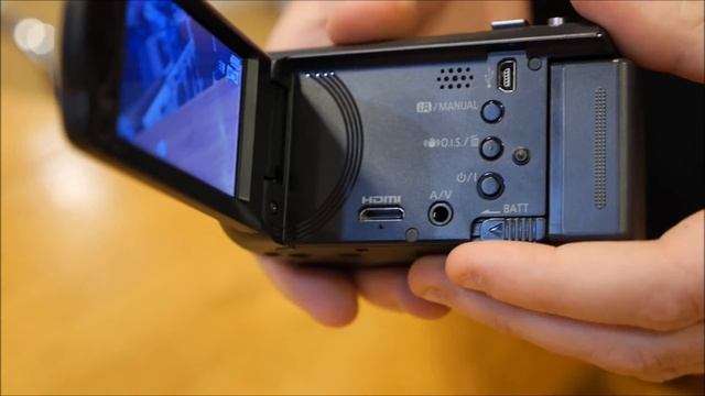 Panasonic HC-V210 Camcorder Overview смотреть онлайн