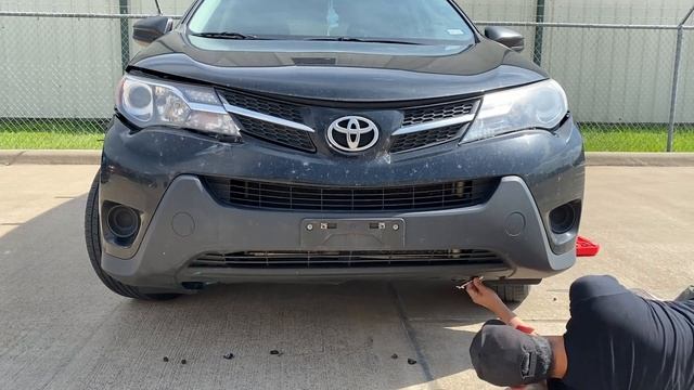 How to remove your 2013-2015 Toyota Rav4 front bumper cover | ReveMoto смотреть онлайн
