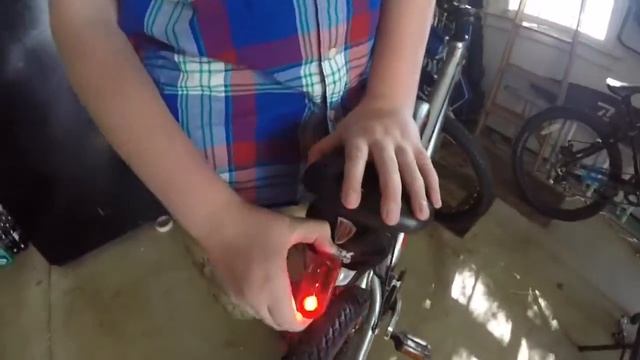 Mountain biking Review смотреть онлайн