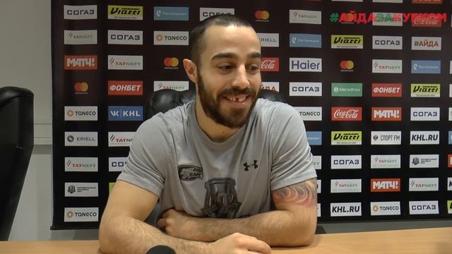 Видео с утренней раскатки команды перед вторым матчем с "Трактором" смотреть онлайн