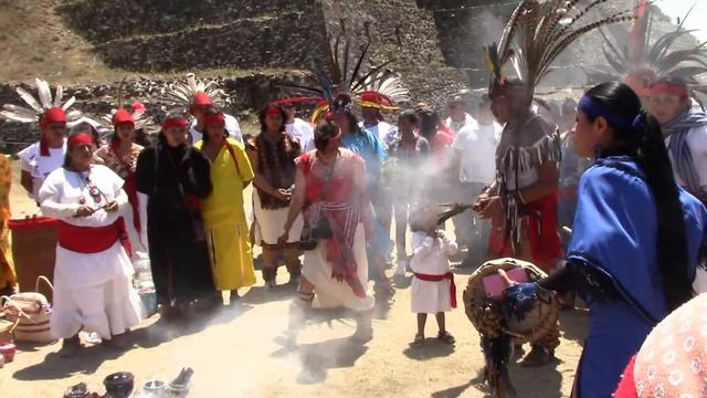 Tula de Allende and Dancing Mayas смотреть онлайн