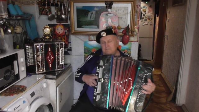 00139челов ураган \давай пожмем друг другу руки и будем вместе вместе павсегда\отл песня удачи