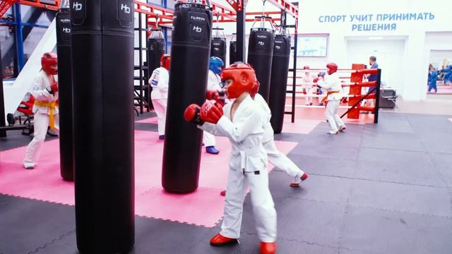 Тревел-шоу “Гуляем по Кузбассу”. Киселёвск смотреть онлайн