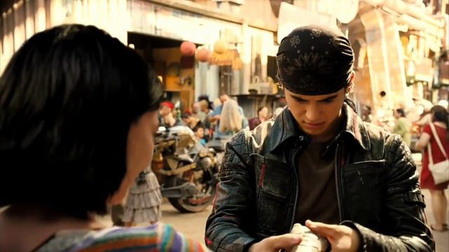 Алита: Боевой ангел. Первая встреча Алиты и Хьюго! смотреть онлайн