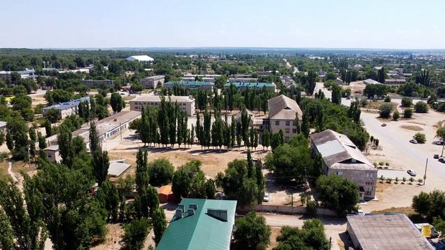 Артём учится летать на квадрокоптере dji mini смотреть онлайн