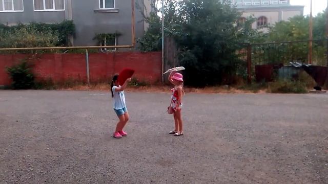 Роза и Вероника танец с веерами смотреть онлайн