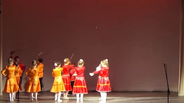 7) Казачий пляс (2 класс) смотреть онлайн