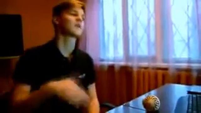 Когда пытаешься попадать в бит смотреть онлайн