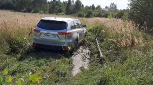 Рыбалка. Застряли. Бездорожье.  Toyota highlander