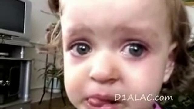 Девочка плачет Vk