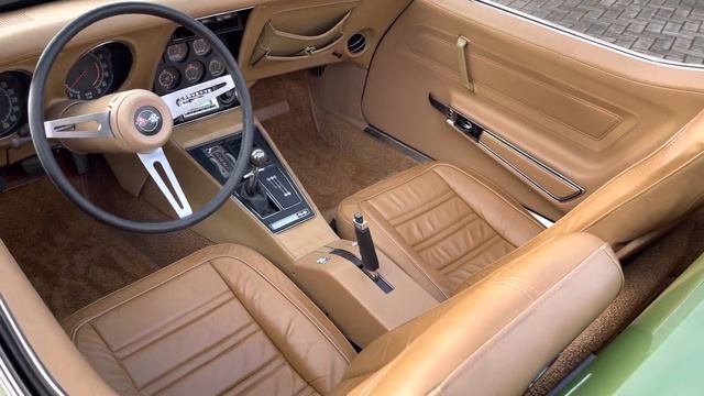 Chevrolet Corvette C3 Convertible смотреть онлайн