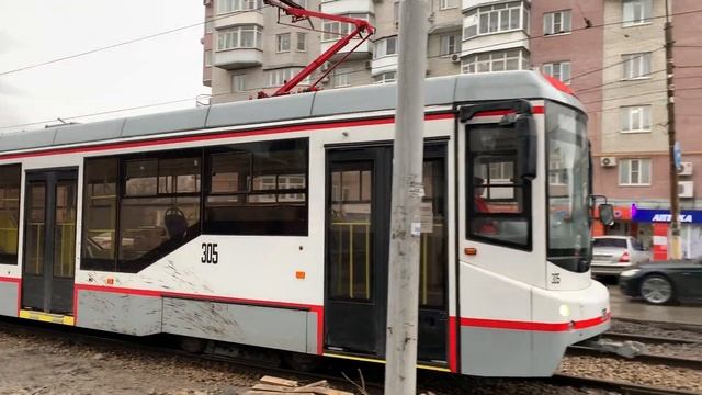 Трамвай 71-407-01 №305 (Направляется в депо) г. Новочеркасск смотреть онлайн