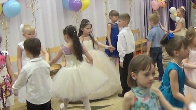 Выпускной группы "Семицветик", ГБУ Школа 218, Детский сад № 388. Часть 12 . Заключительная смотреть онлайн