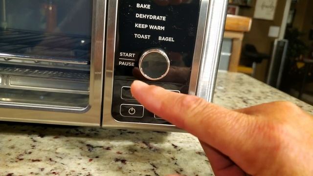Ninja Foodi DIGITAL AIR FRY OVEN | FIRST LOOK Unboxing and TOASTER DEMO смотреть онлайн