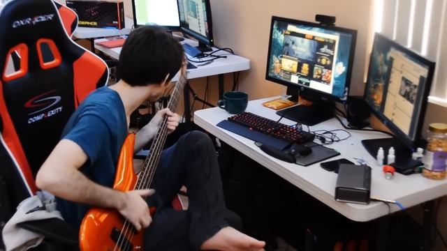 ROAR DOES GUITAR BASS AMP - with Sound Blaster Roar & Pr0lly from Complexity Gaming! смотреть онлайн