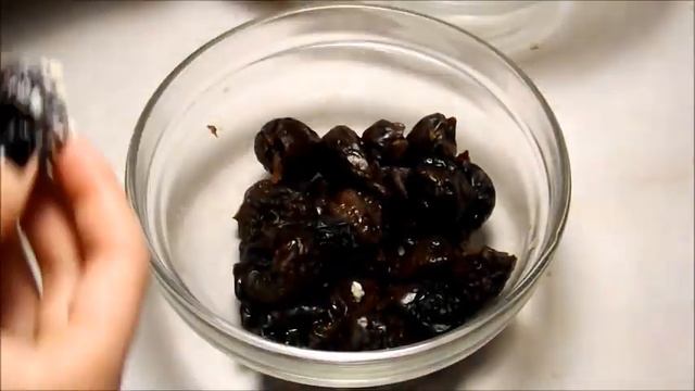 Чернослив фаршированный грецким орехом и чесноком. Закуска на новый год! смотреть онлайн