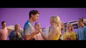 Песня Зажигай + текст