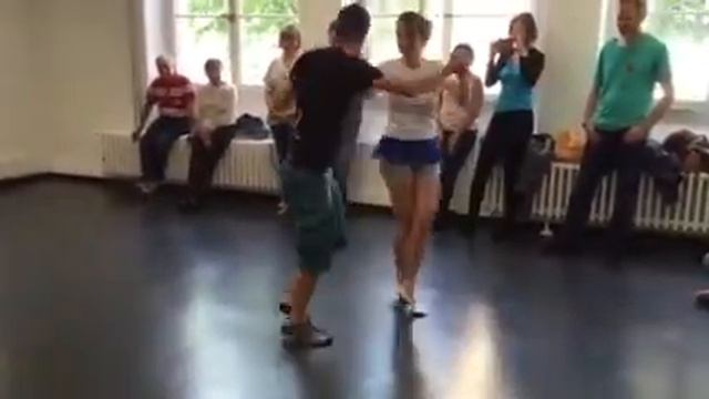Forro Geneve-Michel Russo et Natascha смотреть онлайн
