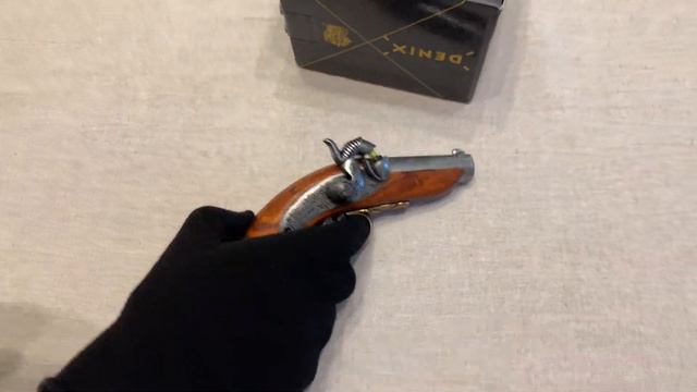 Пистолет мини Деринджер Филадельфия с пистонами, Baby Philadelphia Deringer pistol, USA, Denix 1018 смотреть онлайн