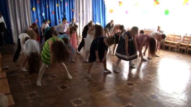 от улыбки станет всем светлей