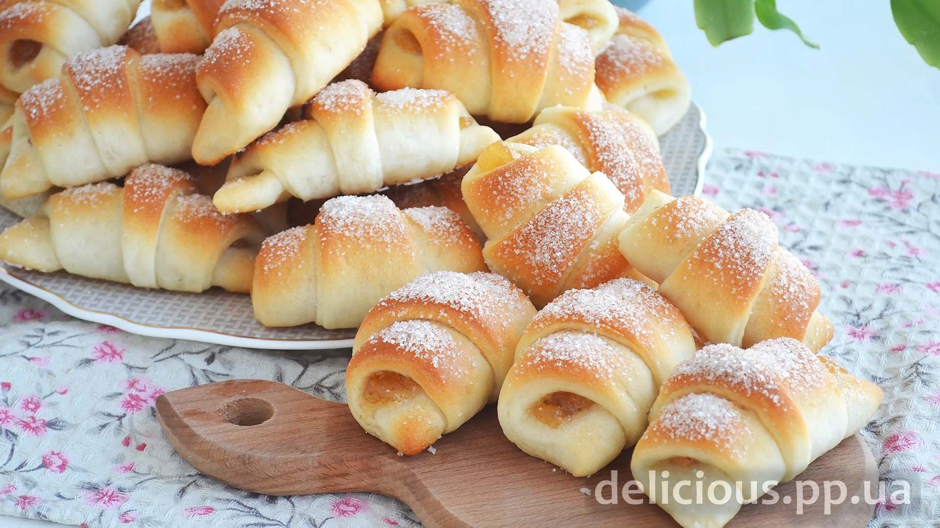 Домашние Рогалики с повидлом - просто и вкусно (постная выпечка). смотреть онлайн