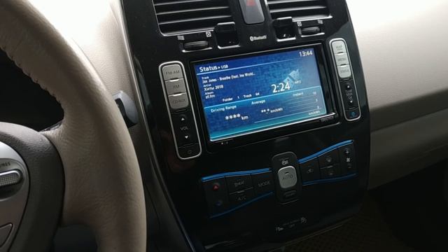 NISSAN LEAF нам ударили Ниссан Лиф, установили брызговики смотреть онлайн