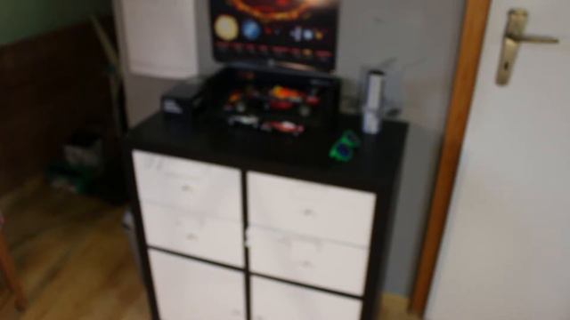 I controlled floppy music with a MIDI keyboard смотреть онлайн