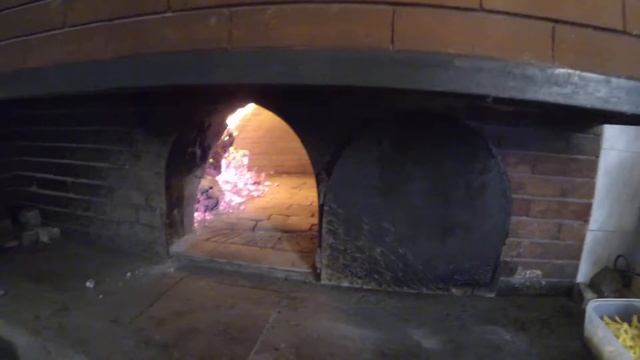 Приготовление пиццы в Италии Алькомо Сицилия Alcamo Italy Итальянская пицца смотреть онлайн