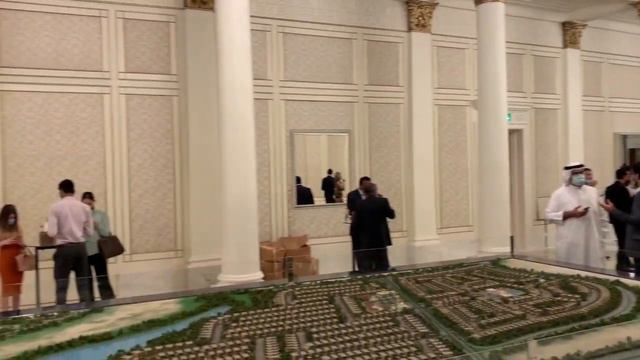 Evento immobiliare a Palazzo Versace DUBAI (Febbraio 2021) смотреть онлайн