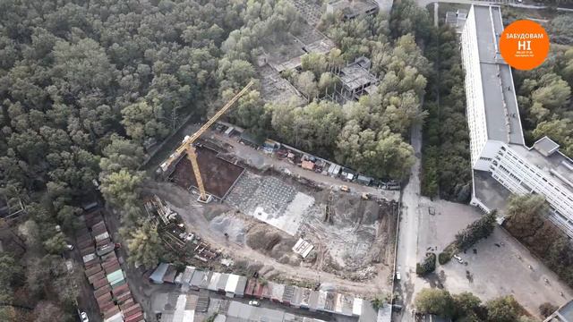 КСМ Групп проталкивает свою незаконную стройку на землях Академии Наук на Глушкова, 42 смотреть онлайн