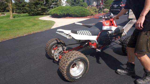 110 HP Custom Yamaha Banshee TOP SPEED Test (INSANE TORQUE) смотреть онлайн