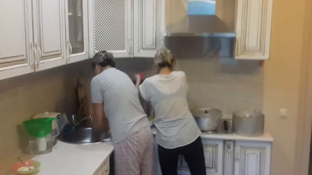 Готовим дома Айжока и Назёка смотреть онлайн