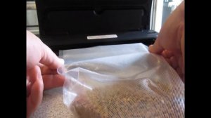 Распаковка - Вакуумный упаковщик Redmond RVS-M020