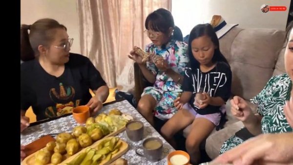 MONGOLIA! Что едят МОНГОЛЫ? Мясо с камнями! Съели КРОВЬ! Традиции кочевников! Монгольские ПЕСНИ!