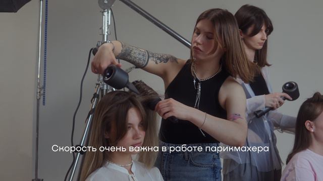 Тамара Стрельникова придает блеск и гладкость волосам с помощью новой насадки Final Touch #REMEZ