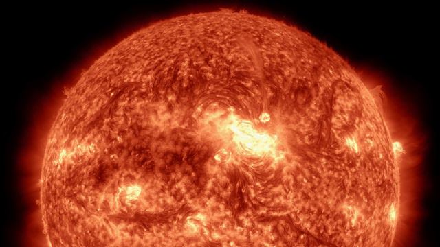 A timelapse of the Sun in 4K смотреть онлайн
